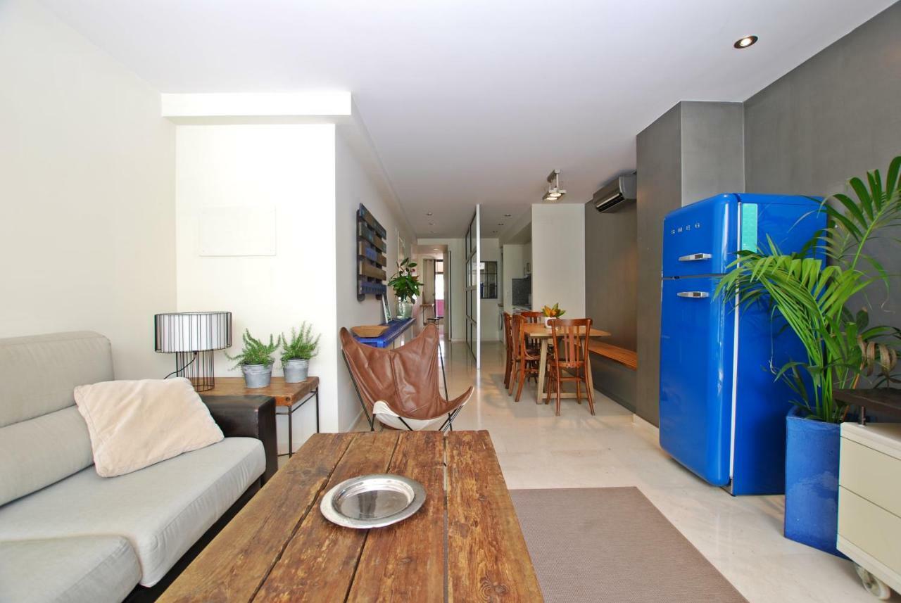 Blue Fridge Apartmen - Blue Fridge Apartmen - Ideal For Couples, Near Beach And Well Connected Διαμέρισμα Vilassar De Mar Εξωτερικό φωτογραφία